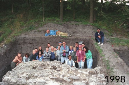 Click to zoom the picture.